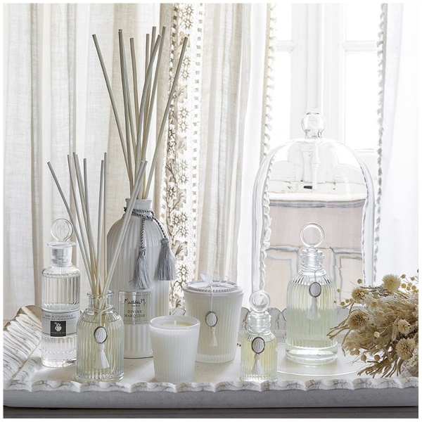 Diffuseur de parfum d'ambiance LES INTEMPORELLES 30 ml - Etoffe Soyeuse