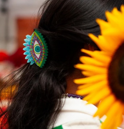 209pro-PINCE à cheveux Yeux