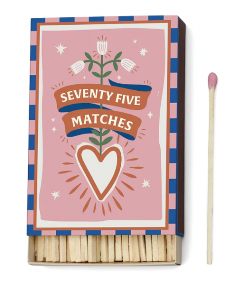 75 Matches \ Hearts\  Pink (9.6 CM) - Bo�te de 75 allumettes � C�urs � roses