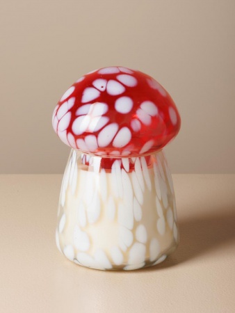 Bougie dans bo\ te en verre champignon