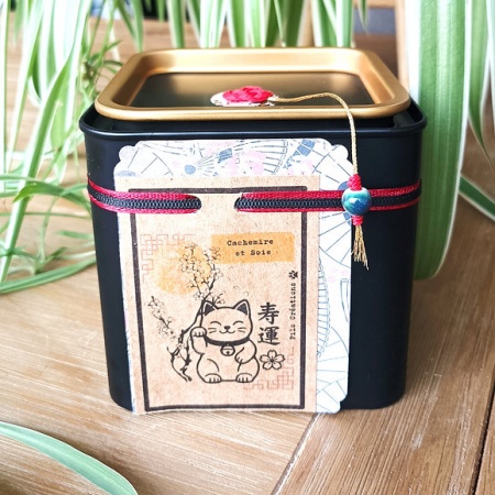 Bougie Hana no ike - parfum cashemere et soie