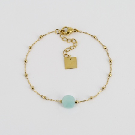 Bracelet doré - un pavé en Amazonite