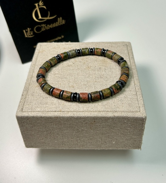 BRACELET HOMME perles cylindriques vert orang�