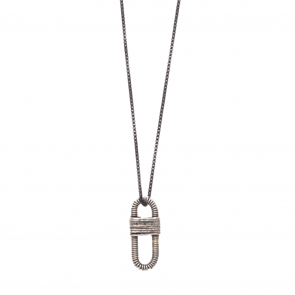 COLLIER OVALE EN CORDE DE BASSE EMBALLEE SUR CHAINE ARGENT VIEILLI POUR  - Homme