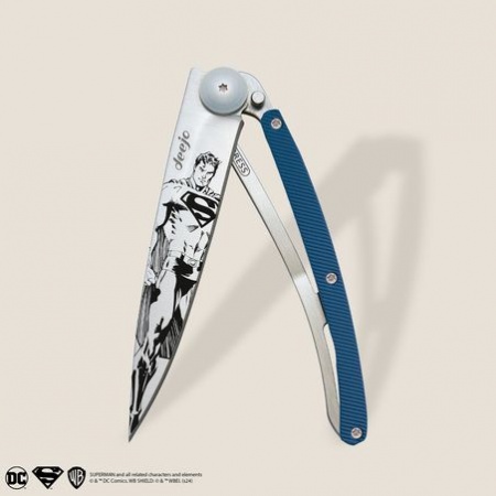 Couteau Deejo 37g - Lame Titane - Manche Aluminium Bleu - Superman