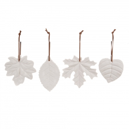 LOT 4  FEUILLES PORCELAINE