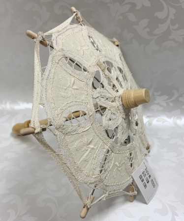 Ombrelle en dentelle petit modèle