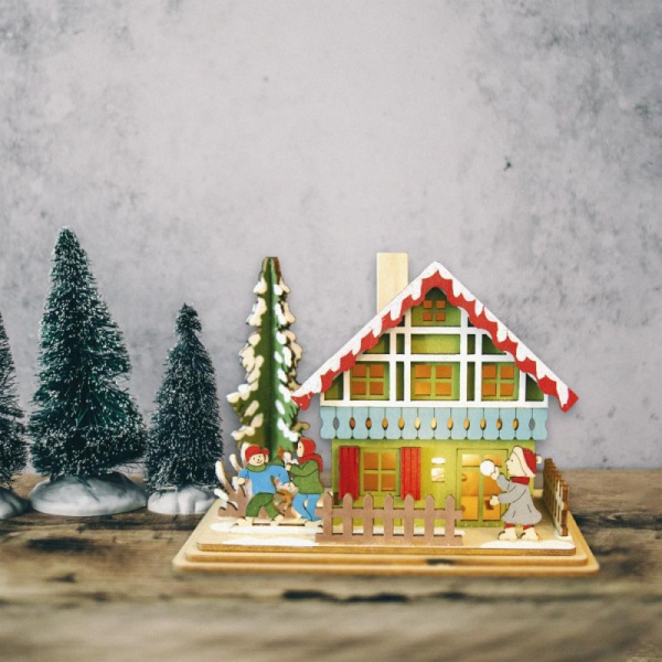 Sc�nette Chalet en bois color�